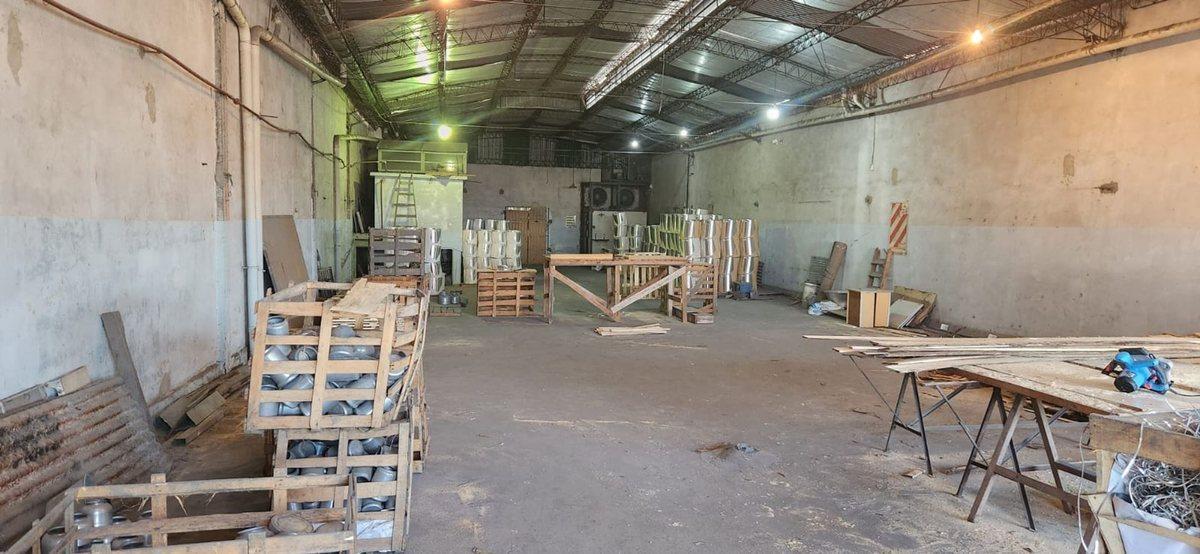 Foto de VENTA GALPON/DEPOSITO SAN JUSTO CON OFICINA, imagen 2