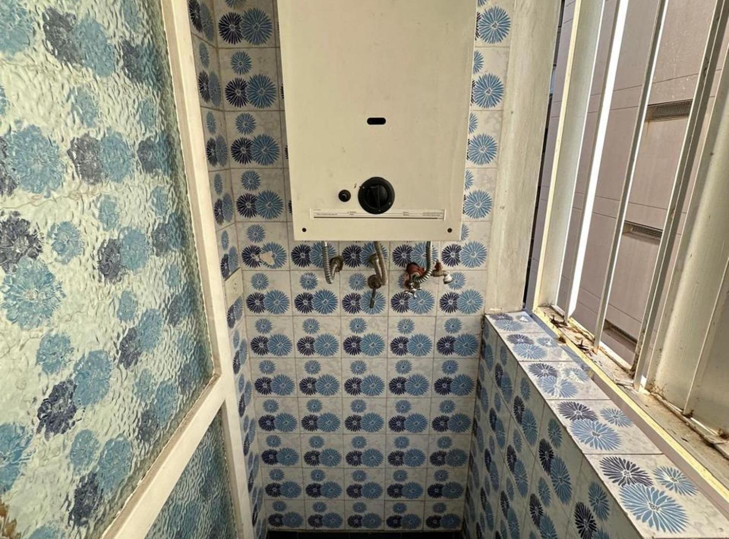 Foto de VENTA DEPTO 2 AMBIENTES EN ACASSUSO - SAN ISIDRO, imagen 2