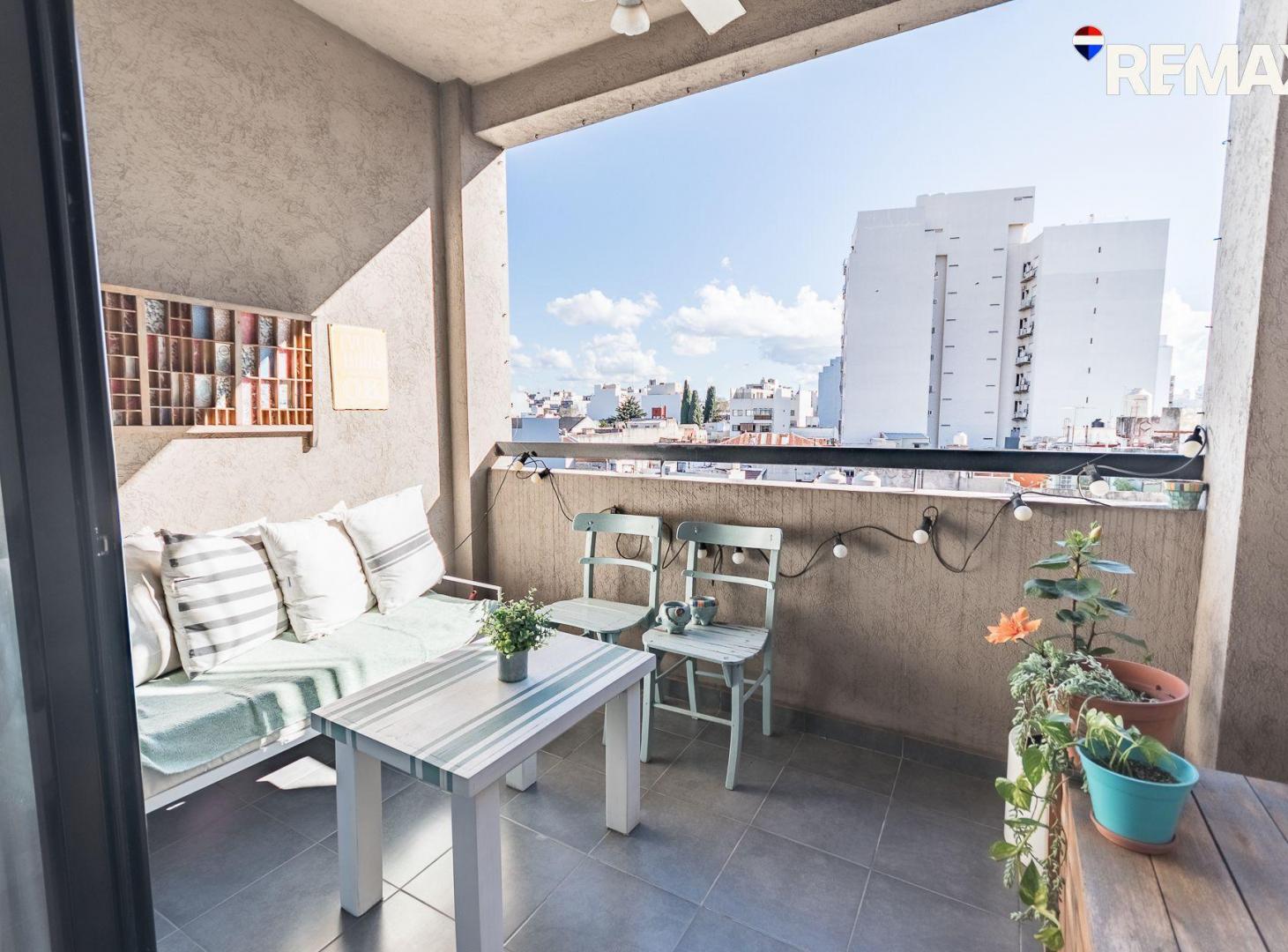 Foto de VENTA DEPARTAMENTO 3 AMBIENTES C/BALCON FLORES N., imagen 3