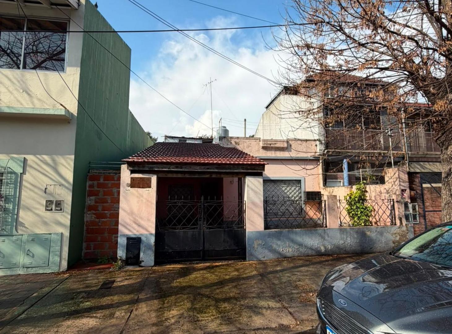 Foto de EN VENTA LOTE DE 173m² - VILLA RAFFO, imagen 4