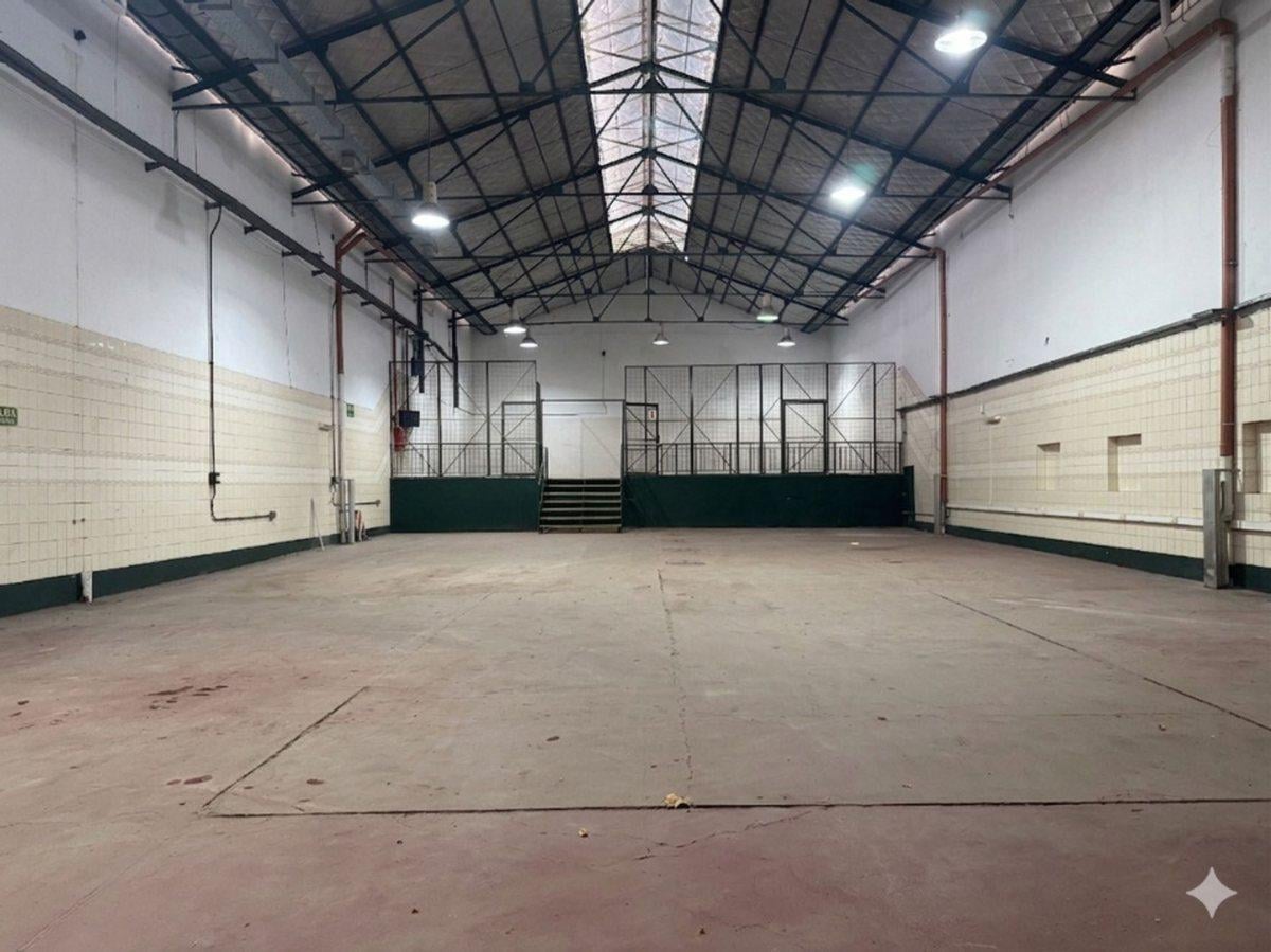 Foto de ALQUILER DEPÓSITO Y OFICINAS EN BARRACAS MIXTURA 2, imagen 1