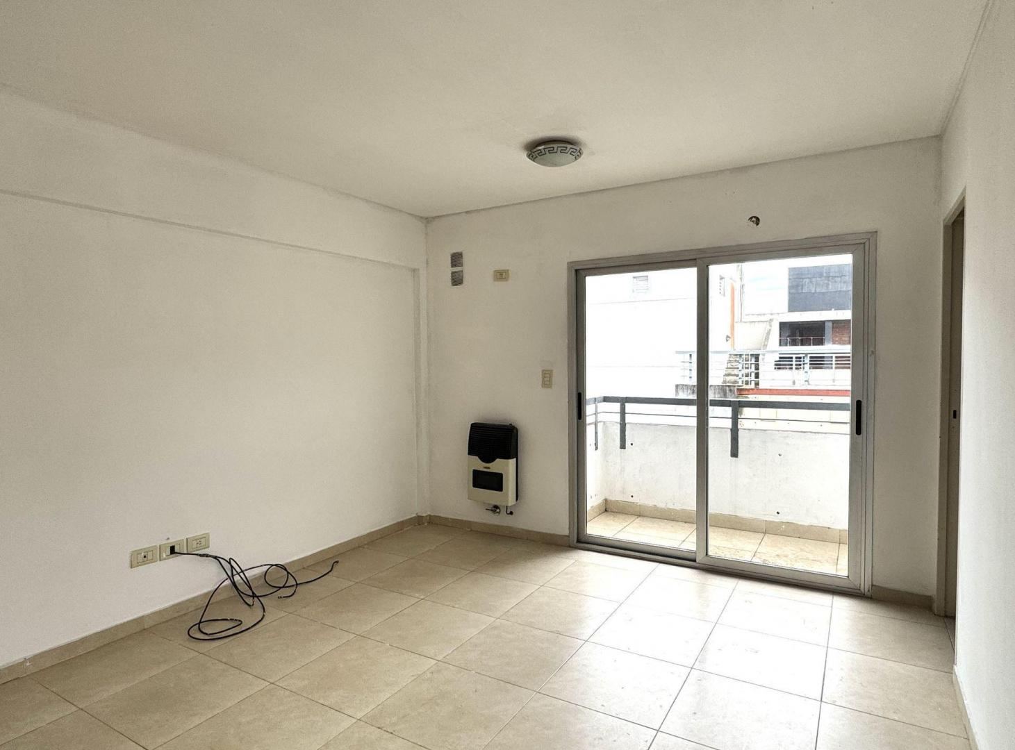 Foto de Venta 2 amb con balcon, luminoso - Morón, imagen 3