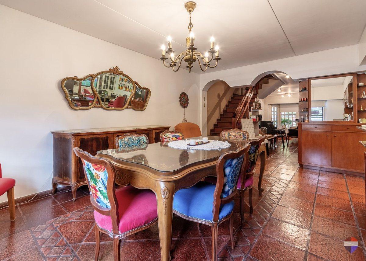 Foto de VENTA CASA 6 AMBIENTES QUINCHO PATIO COCHERA JACUZ, imagen 5
