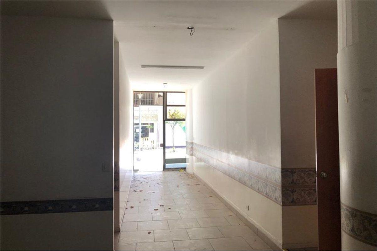Foto de LOCAL - VENTA - MONTSERRAT - 300 M2, imagen 5