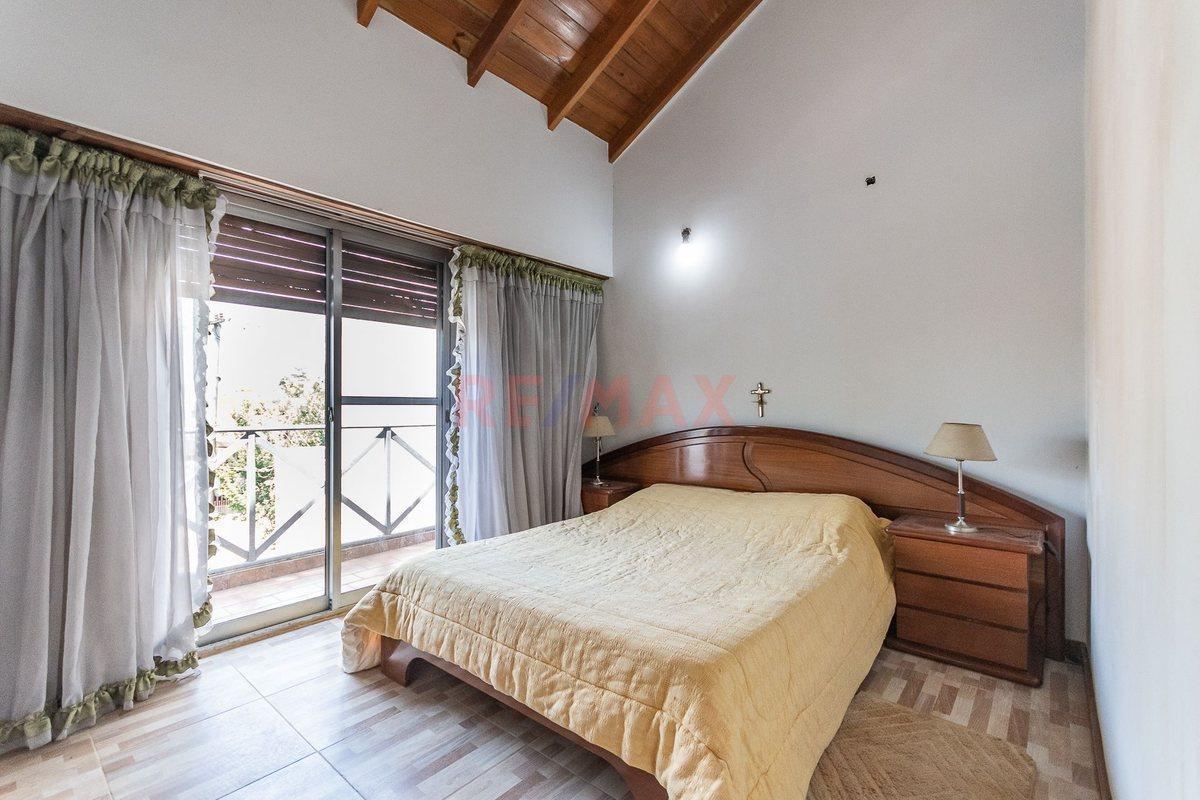Foto de CASA EN VENTA 4 AMBIENTES + ESTUDIO EN ALDO BONZI, imagen 5