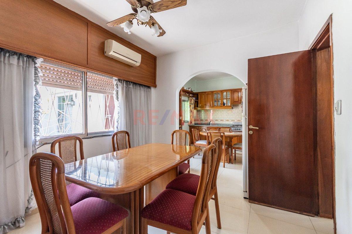 Foto de CASA EN VENTA 4 AMBIENTES + ESTUDIO EN ALDO BONZI, imagen 4