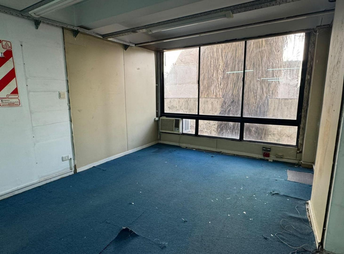 Foto de VENTA OFICINA EN SAN NICOLAS, imagen 4