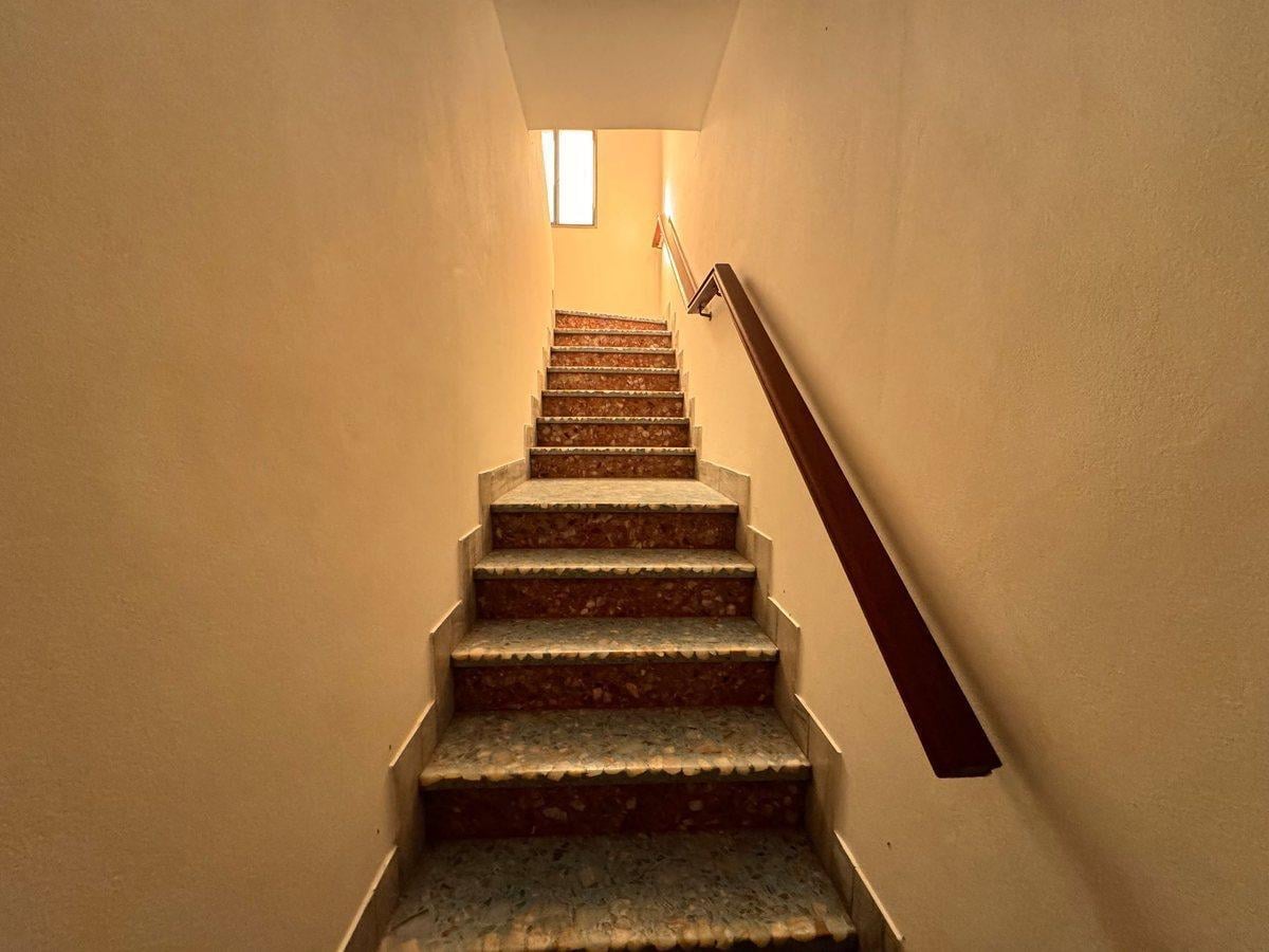 Foto de PH en venta de 3 ambientes con patio en Bernal, imagen 1