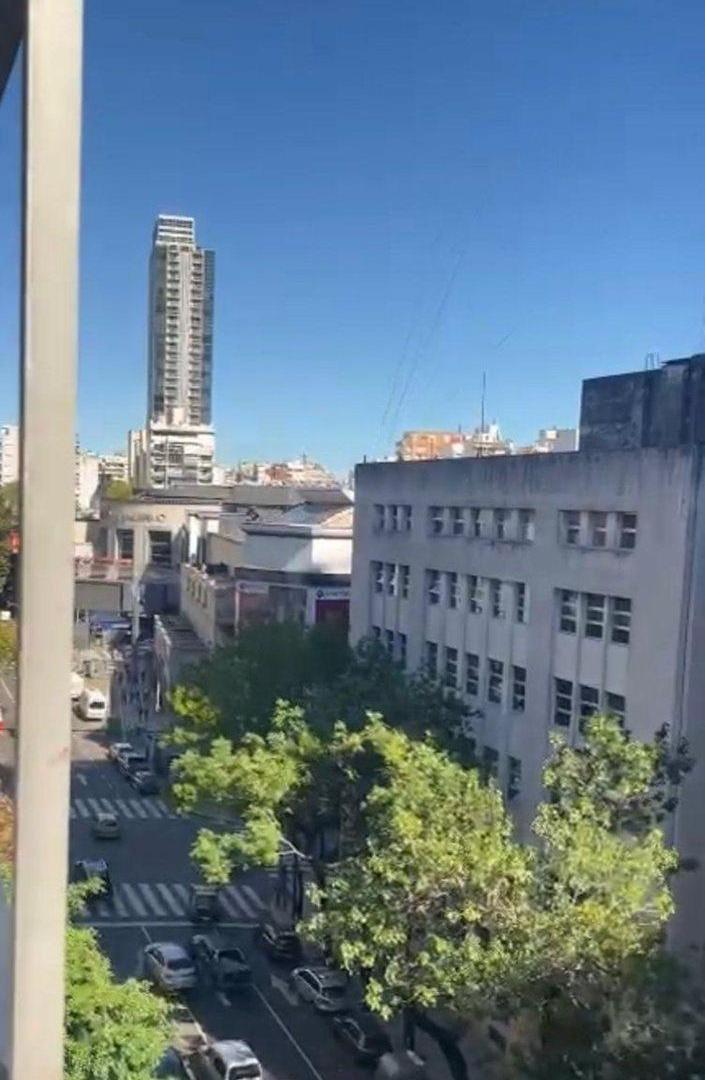 Foto de ALQUILER TEMPORAL 4 AMBIENTES CON BALCON LUMINOSO, imagen 3