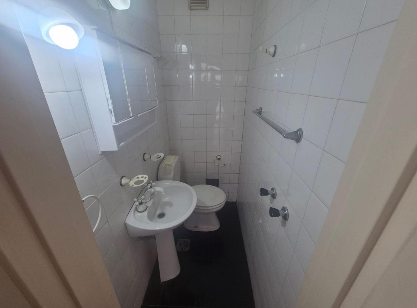 Foto de Venta dpto 3amb c/ depen Luminoso Paternal, imagen 5