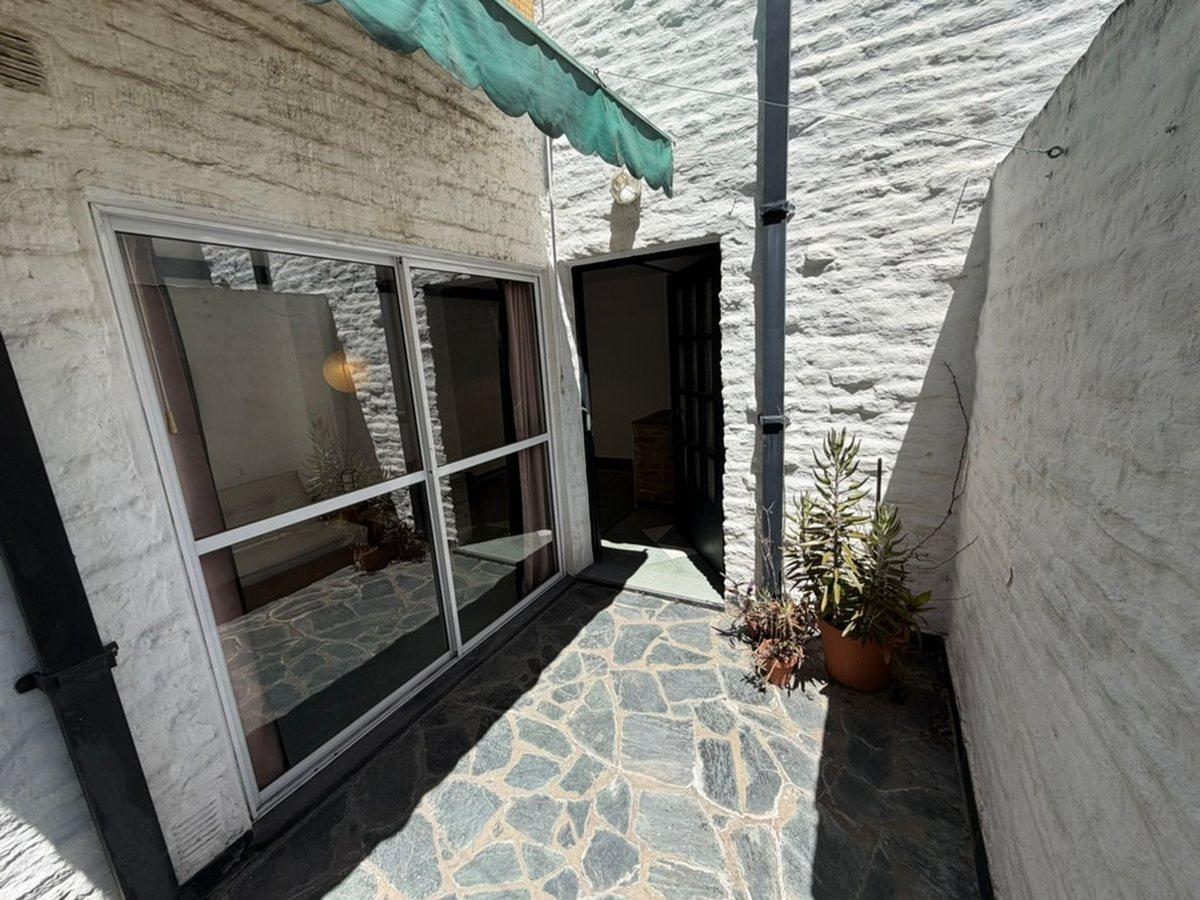 Foto de VENTA PH 2 AMB DUPLEX PATIO TERRAZA P. CHACABUCO, imagen 1