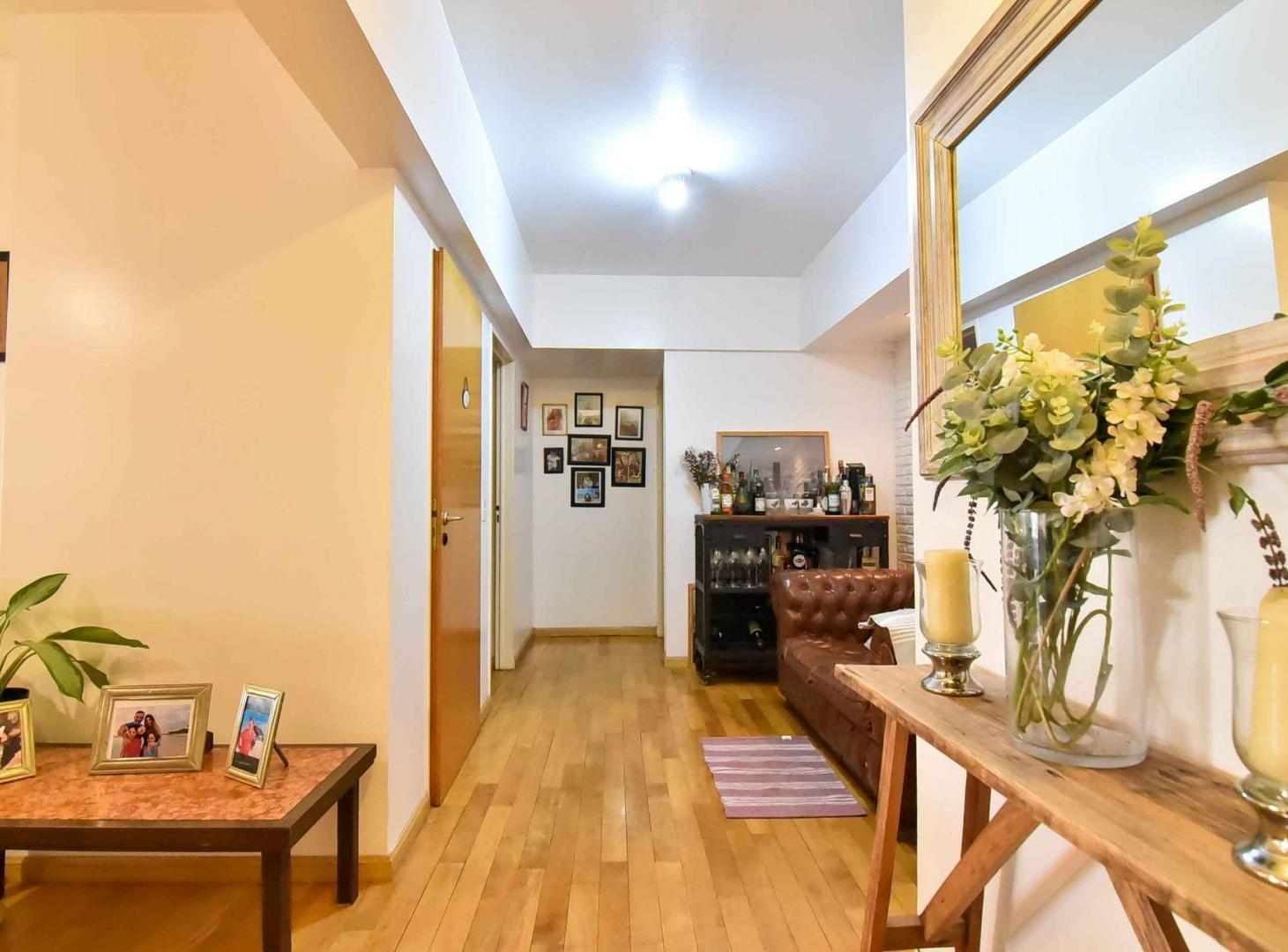 Foto de EN VENTA DEPTO 4 AMB EN VILLA URQUIZA CON COCHERA, imagen 4