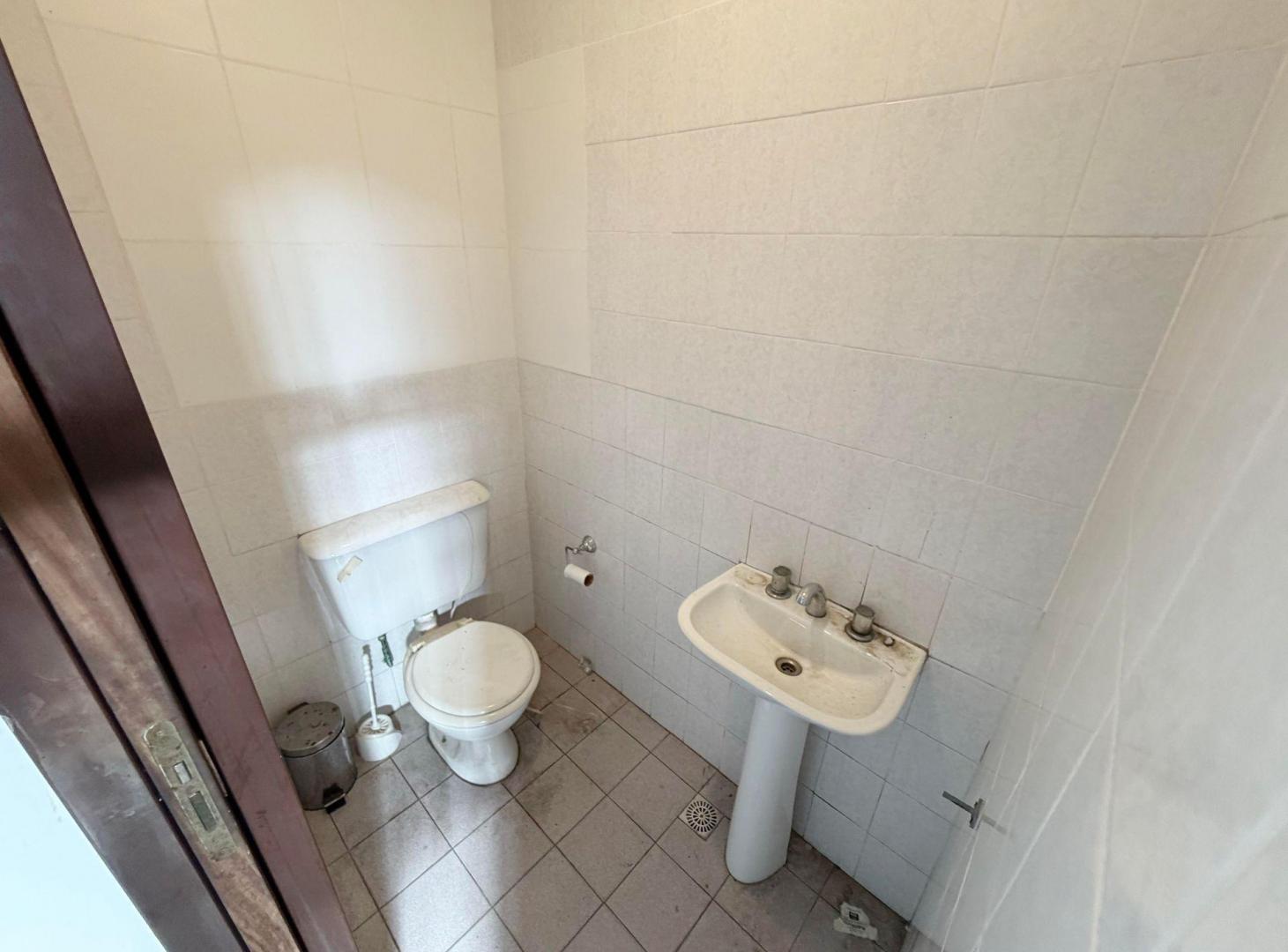 Foto de Alquiler depósito Villa Bosch 304 totales, imagen 2