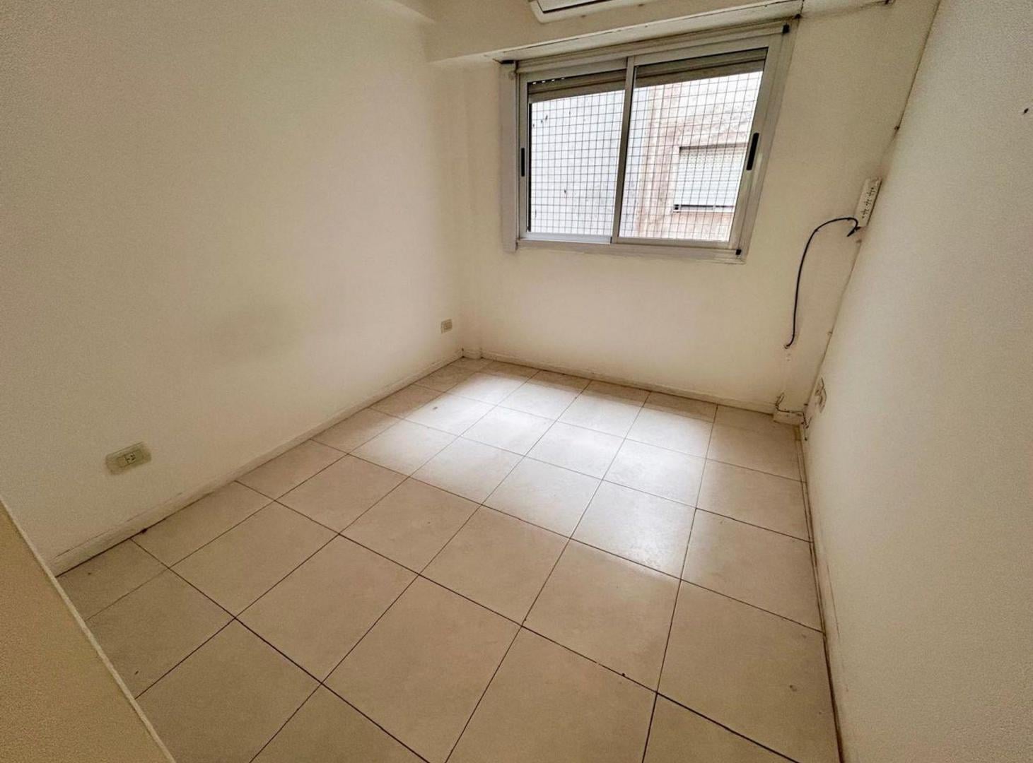 Foto de VENTA DEPTO 2 AMB BALCON COCHERA VILLA SANTA RITA, imagen 4
