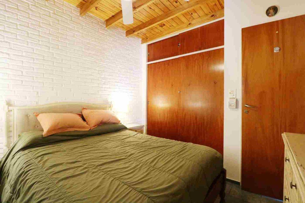 Foto de VENTA CASA CON PILETA EN COUNTRY BANCO PROVINCIA, imagen 3