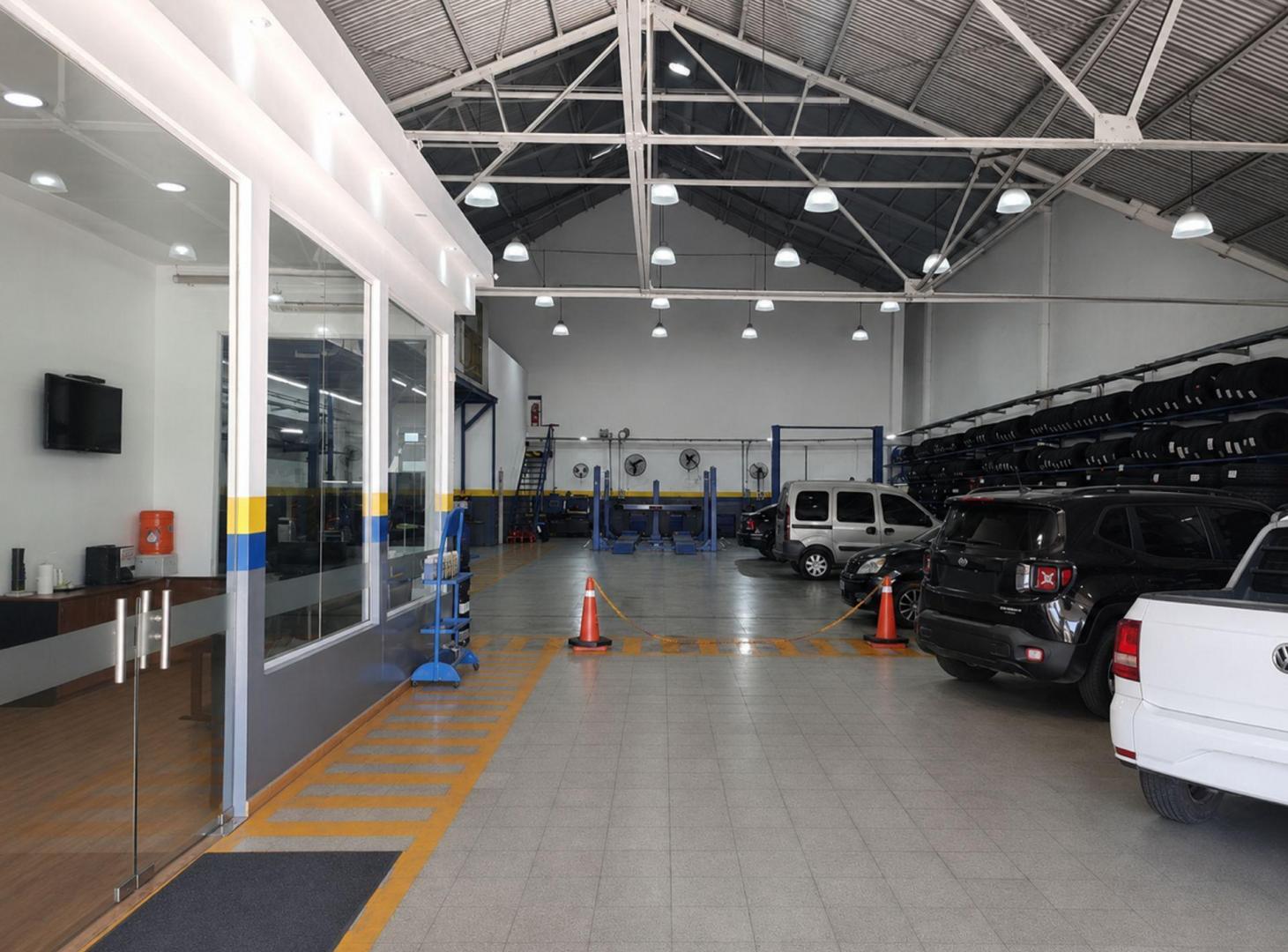 Foto de EN VENTA GALPÓN COMERCIAL 640 MT2 - CIUDADELA, imagen 5