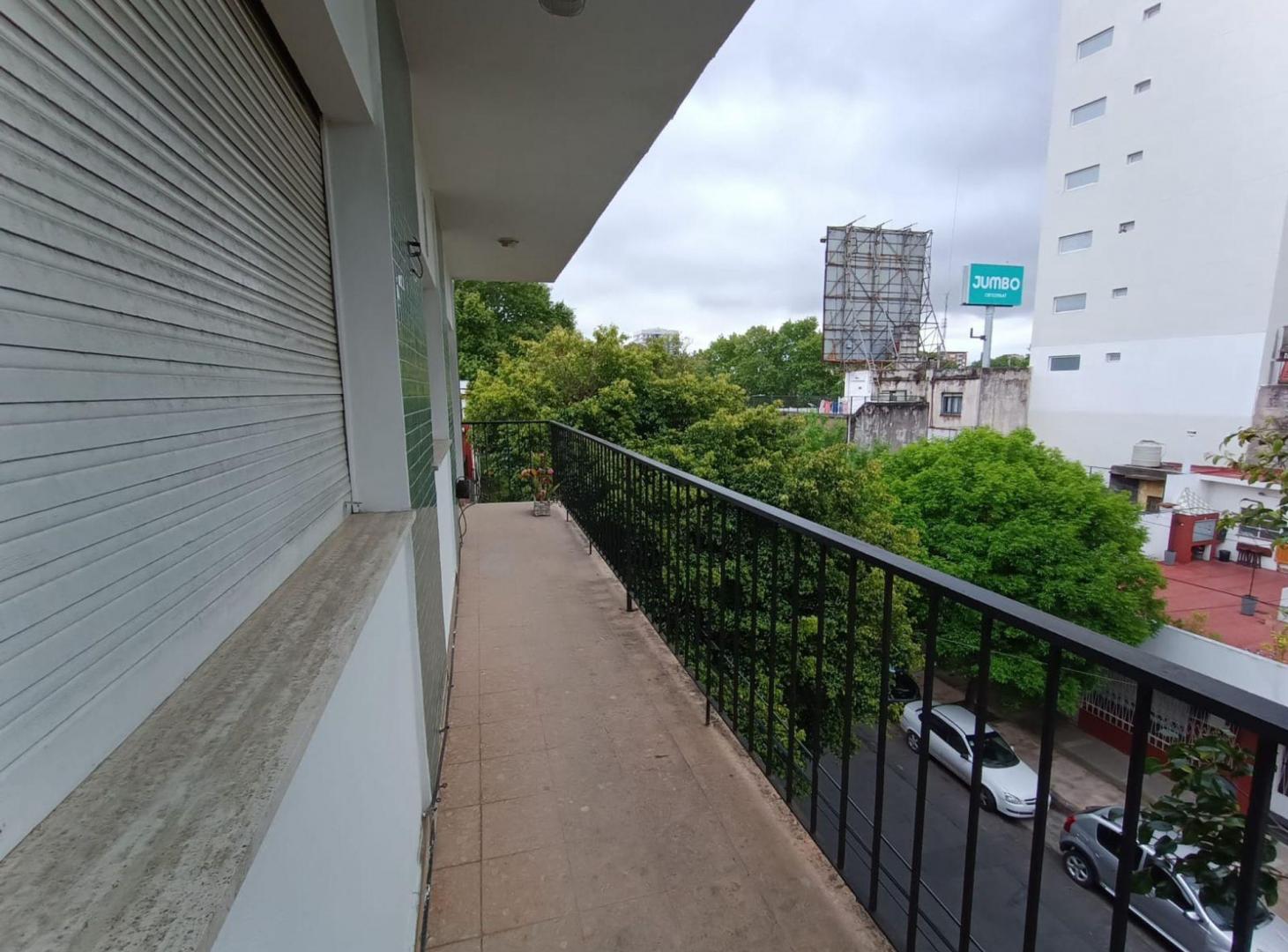 Foto de Venta Depto 3 ambientes/ Balcón Corrido / Luminoso, imagen 3