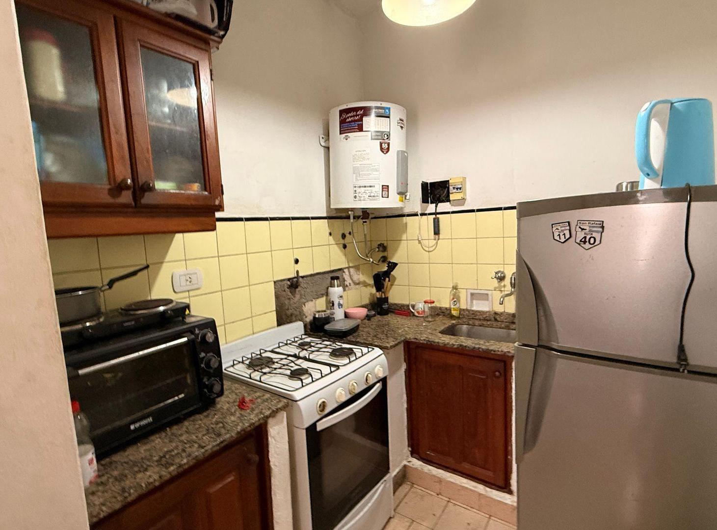Foto de Venta PH 2 ambientes patio Estacion Ramos, imagen 3