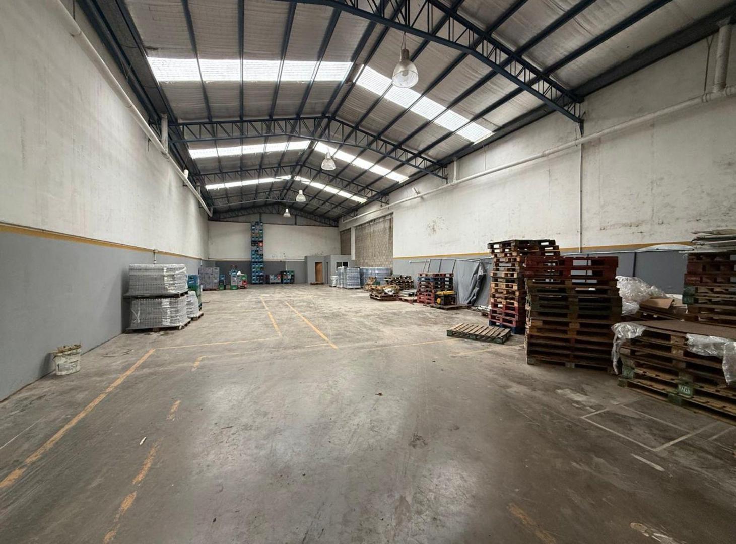 Foto de ALQUILER GALPÓN COMERCIAL EN GARÍN, ESCOBAR, imagen 1
