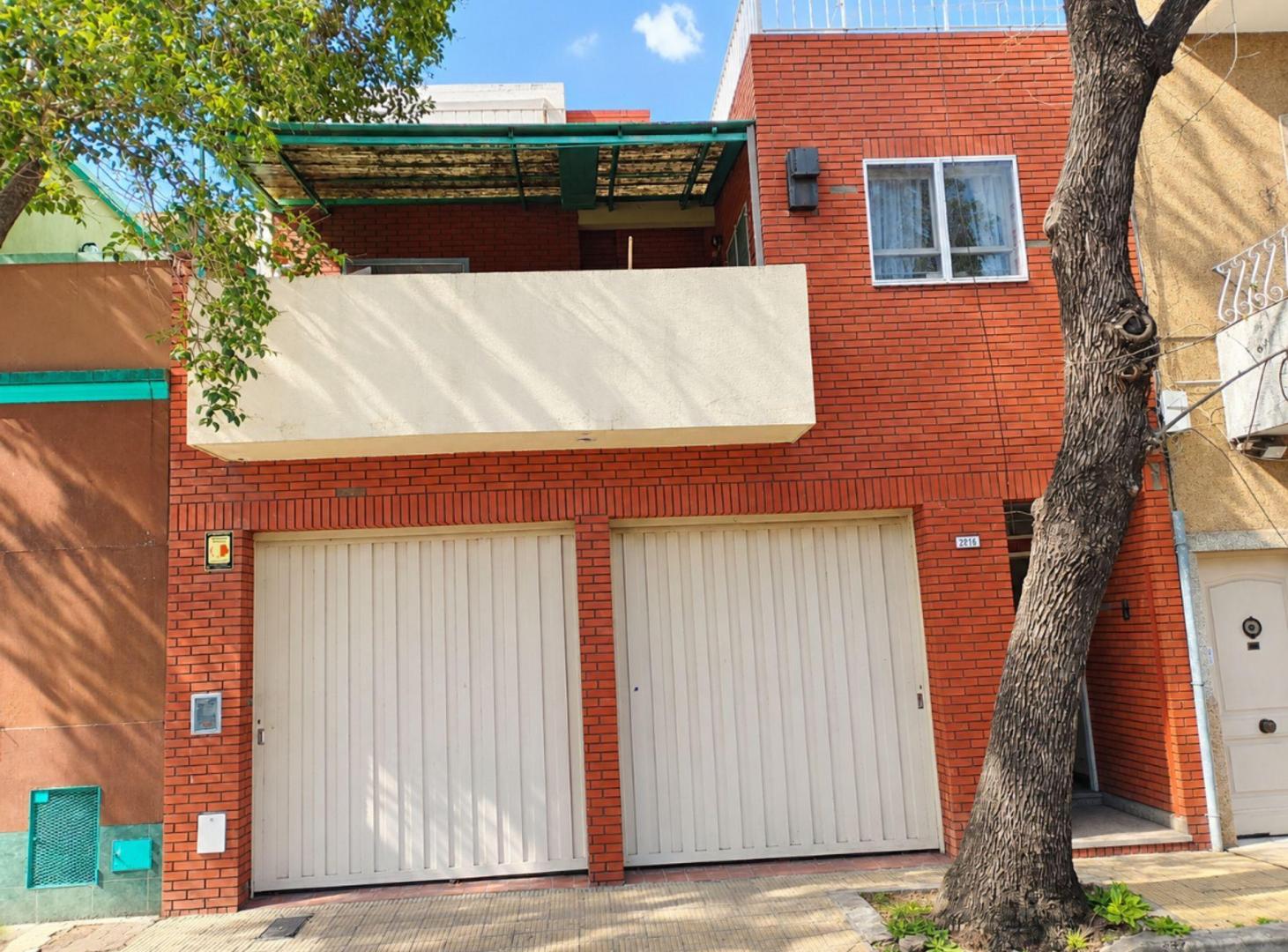 Foto de VENTA CASA 3 AMB PATIO TERRAZA VILLA PUEYRREDON, imagen 2