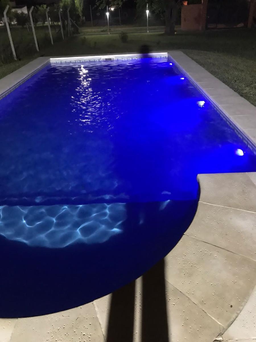 Foto de Se Vende Casa En Cañuelas Barrio Villa Adriana excelente Estado, imagen 4