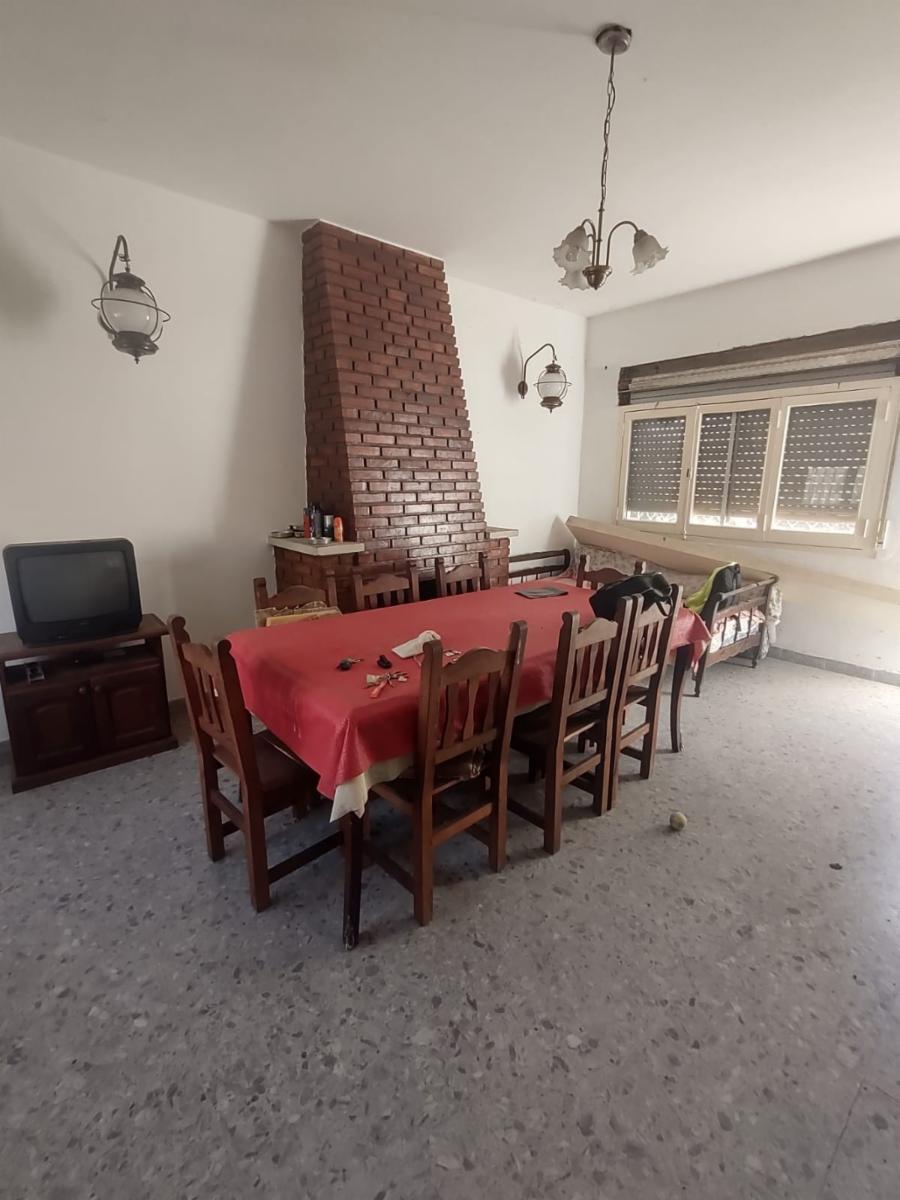 Foto de SE VENDE CASAQUINTA SOBRE LOTE DE 3700M2 EN DIQUE LUJAN, imagen 2