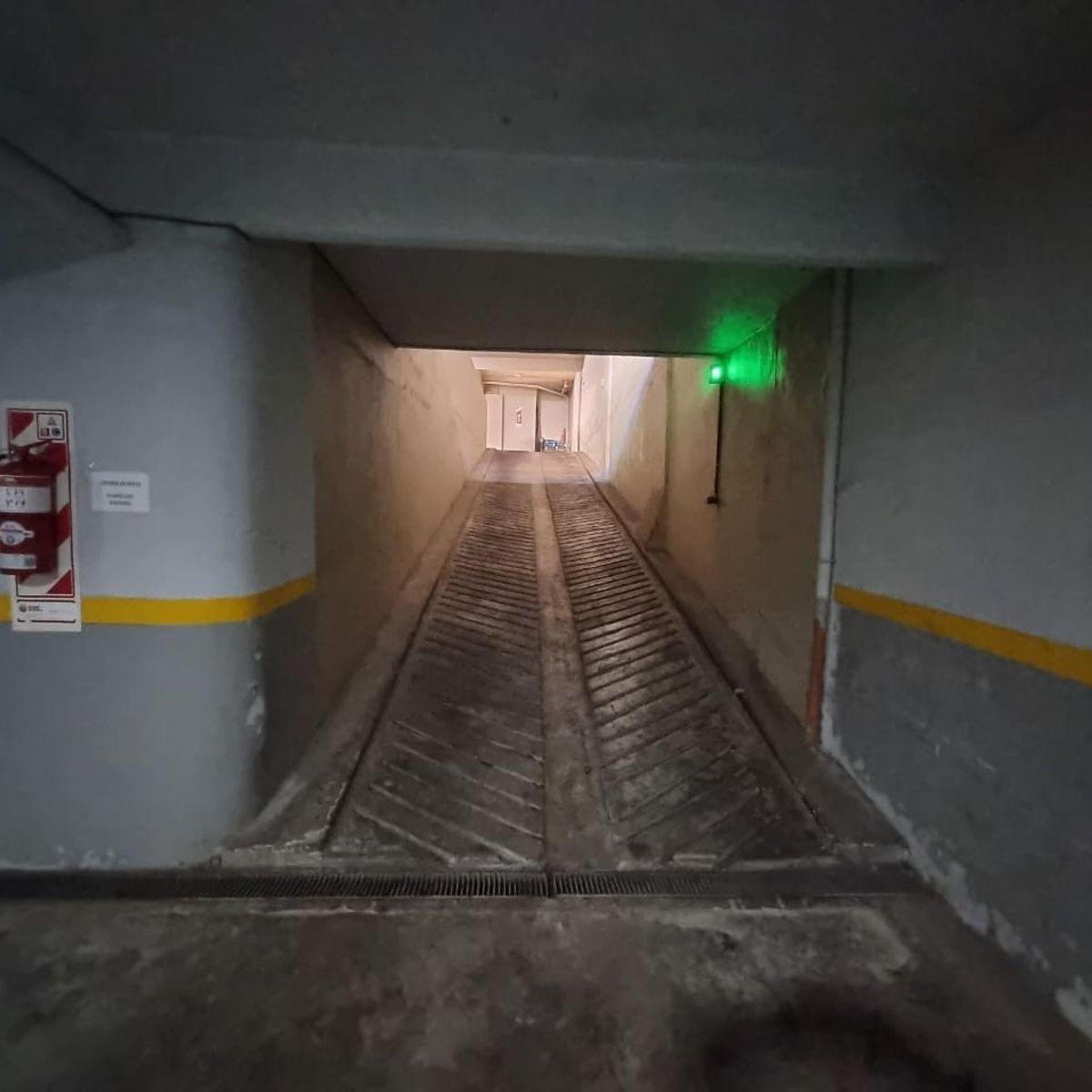 Foto de SE VENDE COCHERA EN MONTE CASTRO, imagen 4