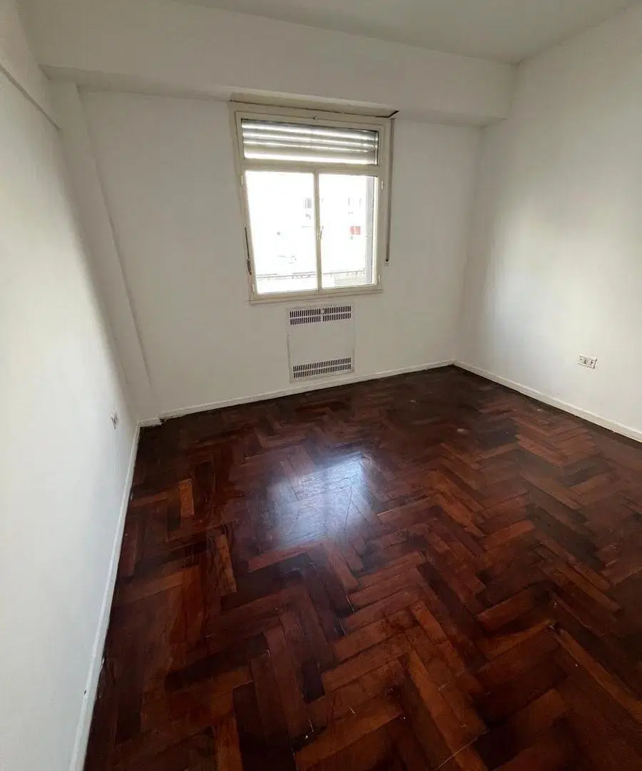 SE VENDE DPTO 2AMB EXCELENTE ESTADO 4