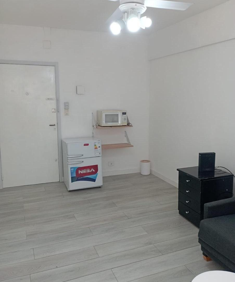 Foto de SE VENDE MONOAMBIENTE EN TRIBUNALES, imagen 2