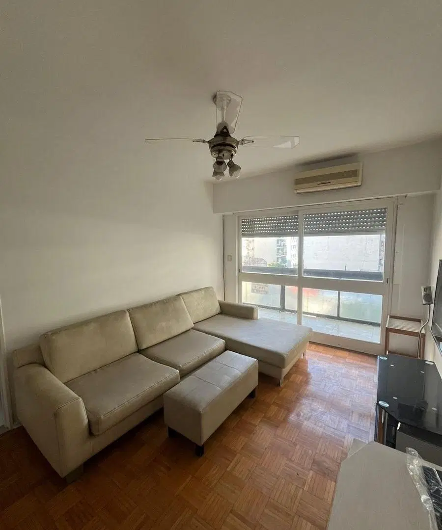 SE VENDE DPTO 4 AMB. CON BALCON AL FRENTE EN CONGRESO 3