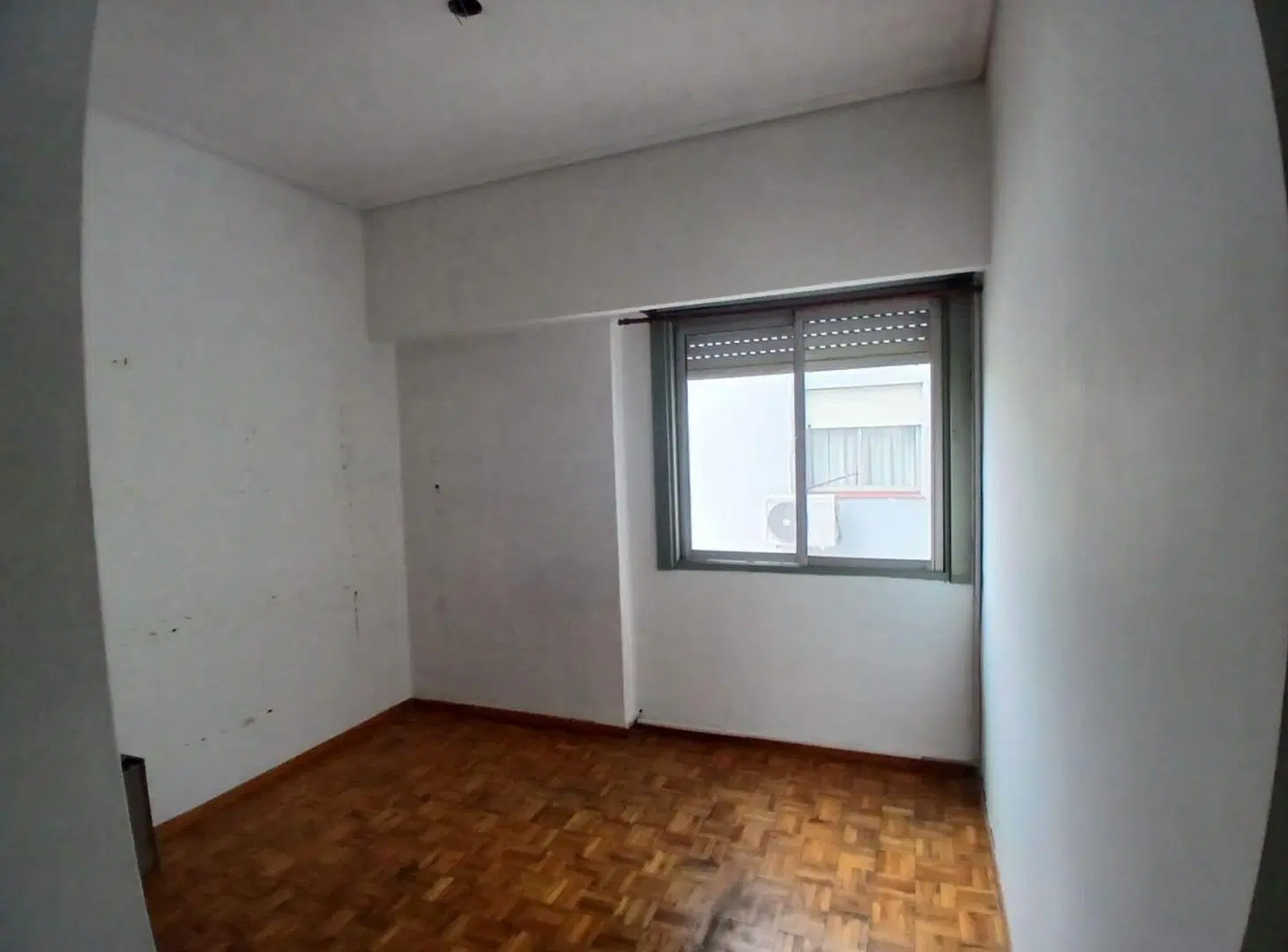 SE VENDE DPTO 4 AMB AL FRENTE EN AVELLANEDA 4