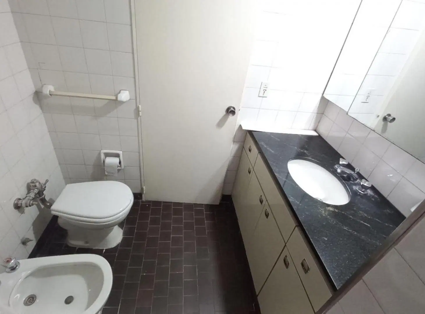 SE VENDE DPTO EN RETIRO APTO PROFESIONAL 2