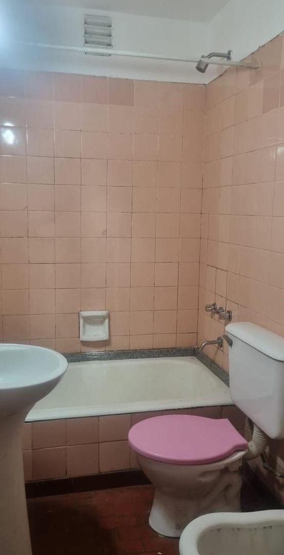 Foto de SE VENDE DPTO 2 AMB. EN ONCE, imagen 1