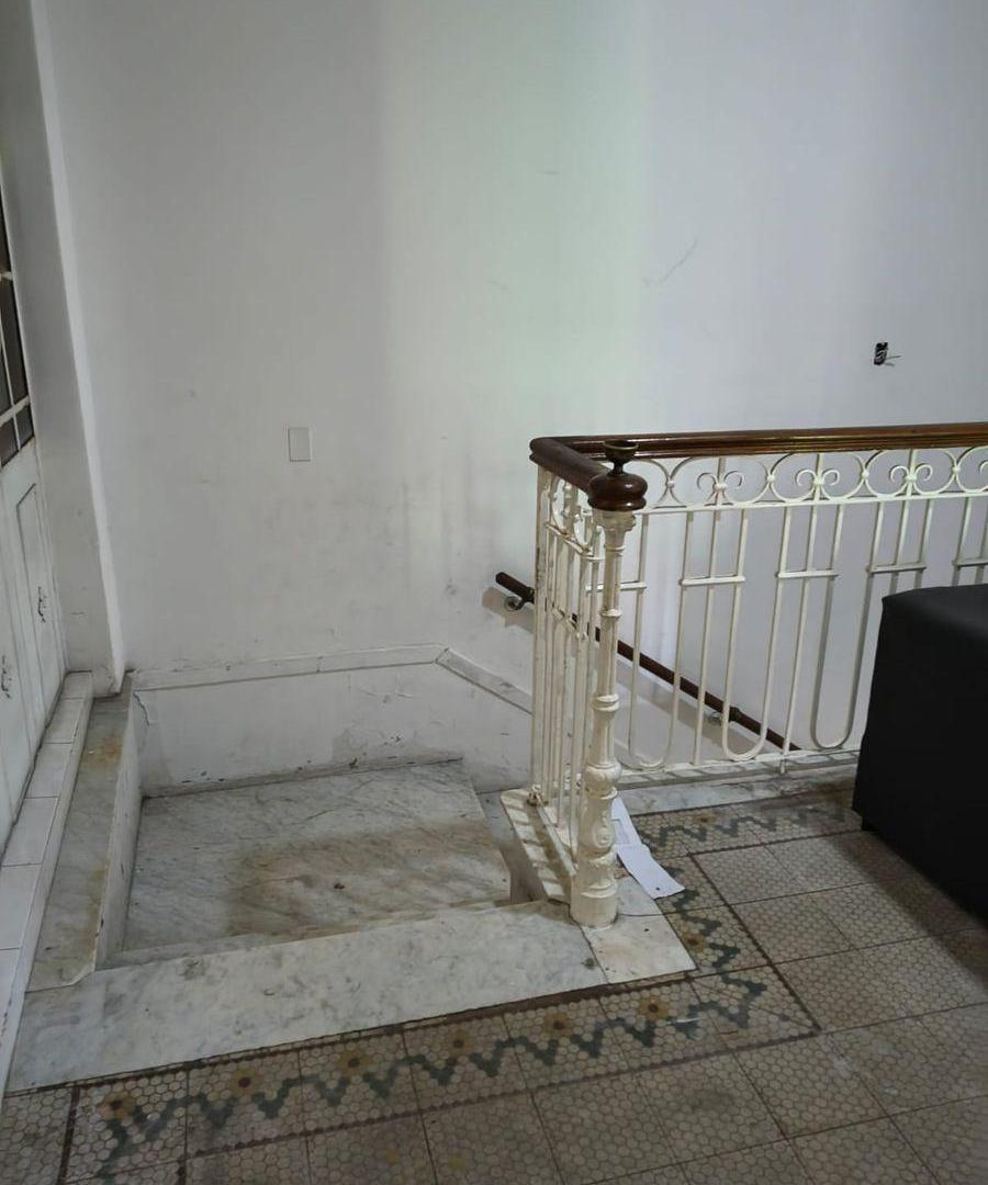 Foto de SE ALQUILA 7 AMB. SIN EXPENSAS EN FLORESTA, imagen 2