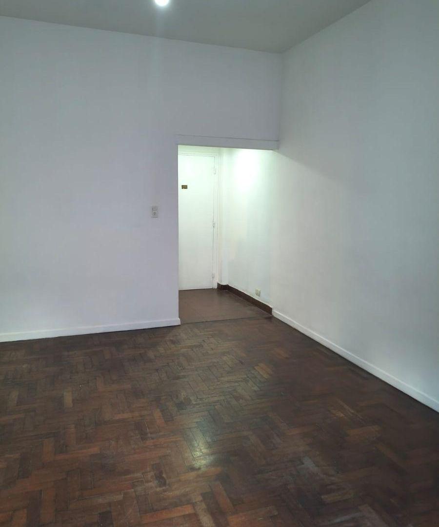 Foto de SE ALQUILA 2 AMB. CON PATIO EN FLORESTA, imagen 2