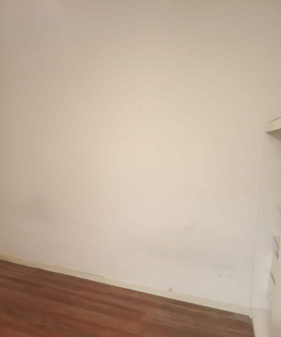 Foto de SE VENDE PH 2 AMB. GRANDE . CON PATIO Y ESPACIO AEREO PROPIO EN VILLA, imagen 4