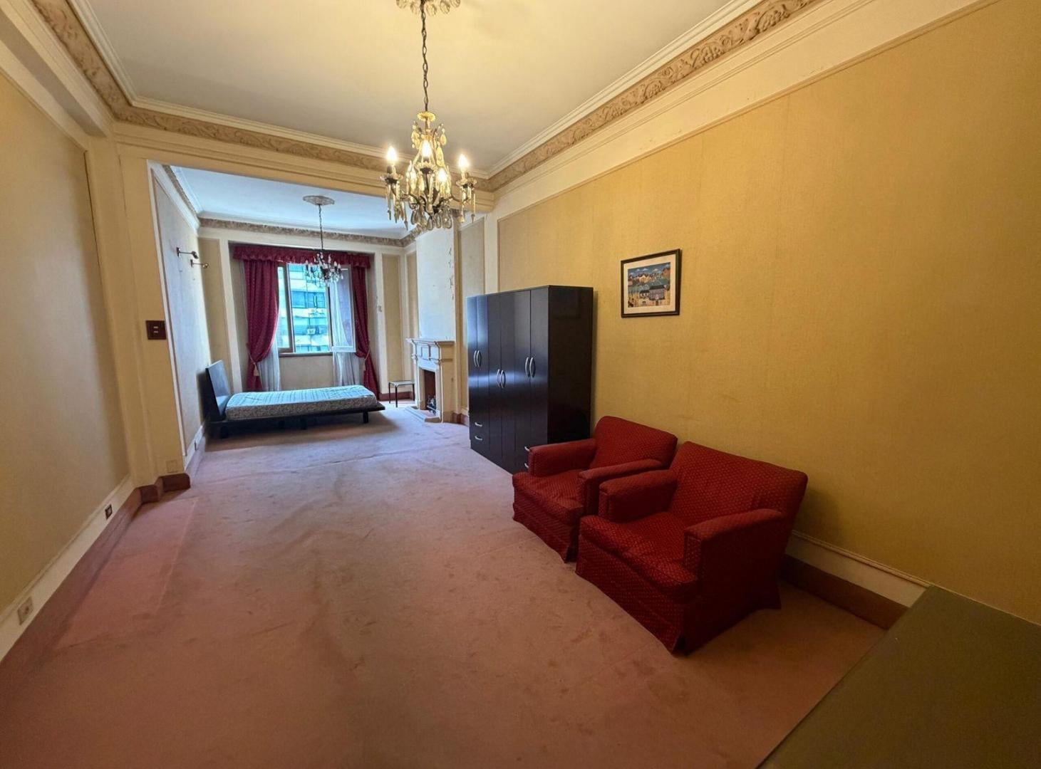Foto de SE VENDE PISO 6 AMB APTO PROF. EN TRIBUNALES, imagen 1