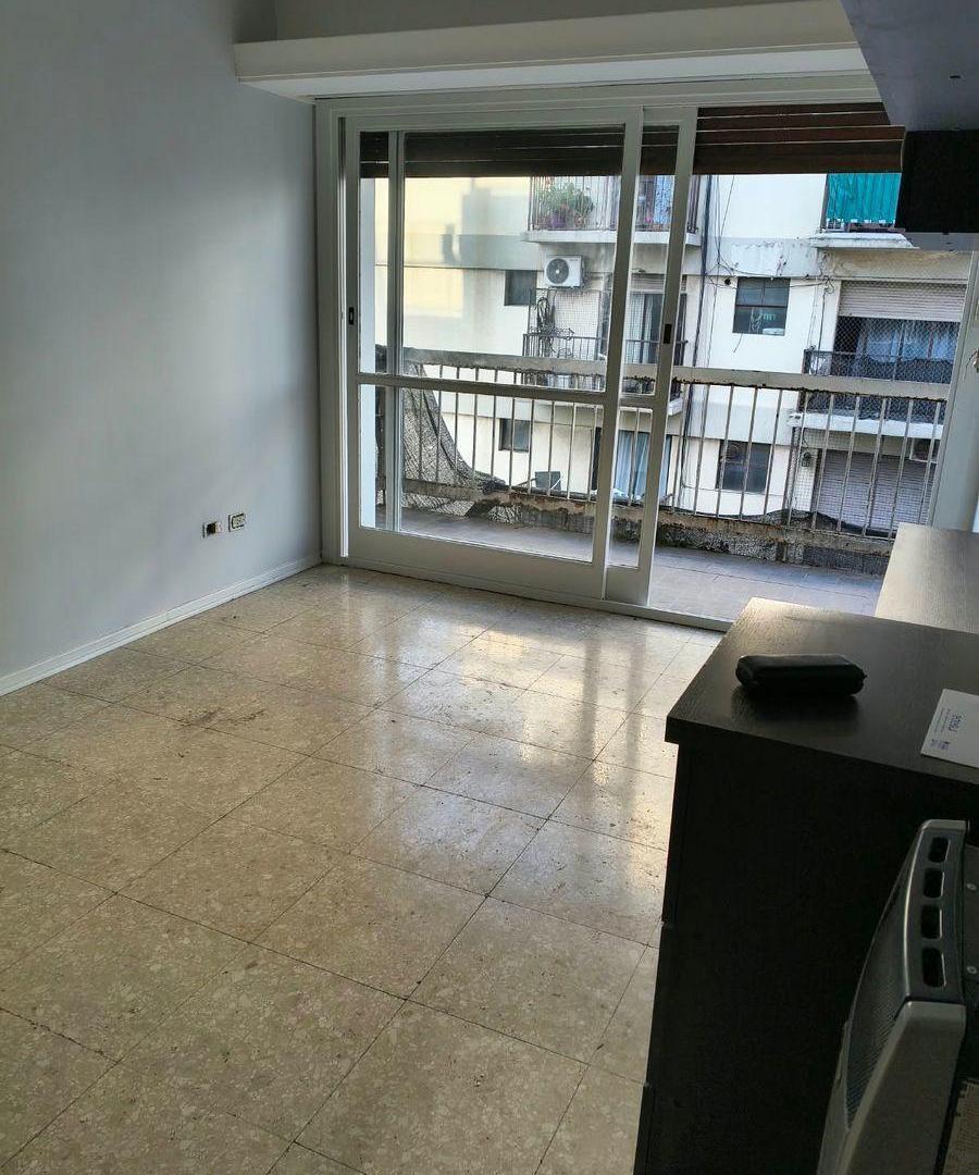 Foto de SE ALQUILA DPTO 3 AMB. AL FRENTE CON BALCON EN FLORESTA, imagen 5