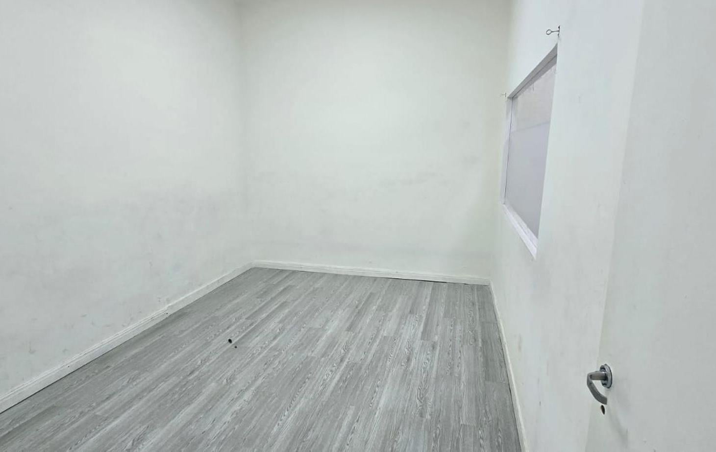 Foto de SE ALQUILA LOCAL A 5 CUADRAS DE LA ESTACION RAMOS MEJIAS, imagen 3