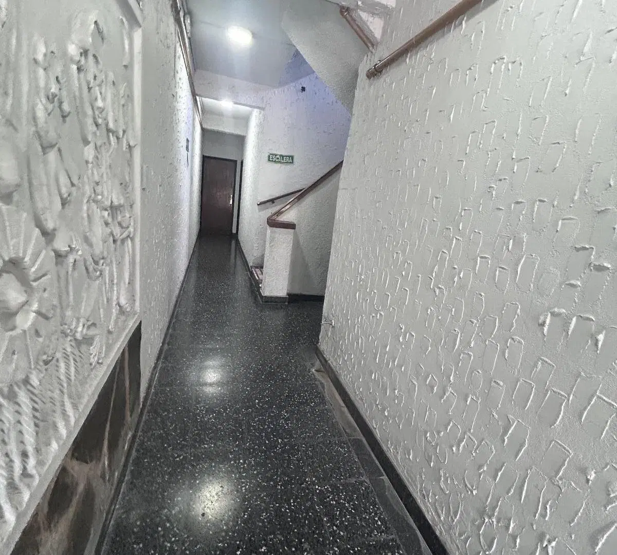 DEPARTAMENTO A LA VENTA 3