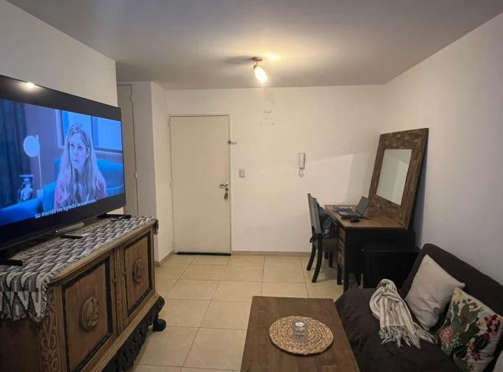 Se alquila depto un dormitorio en Complejo con patio, pileta y asadores. 3