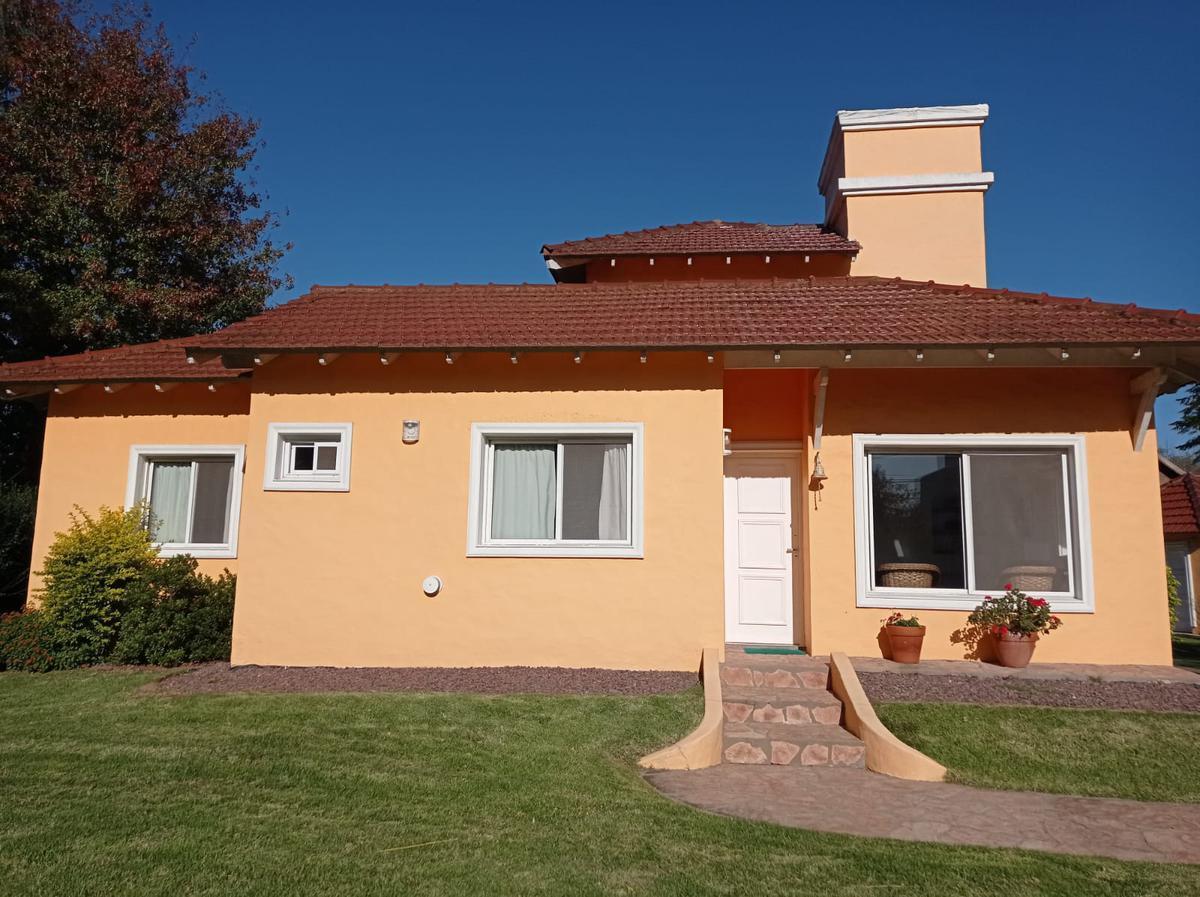 Casa en Venta en Country Banco Provincia 5