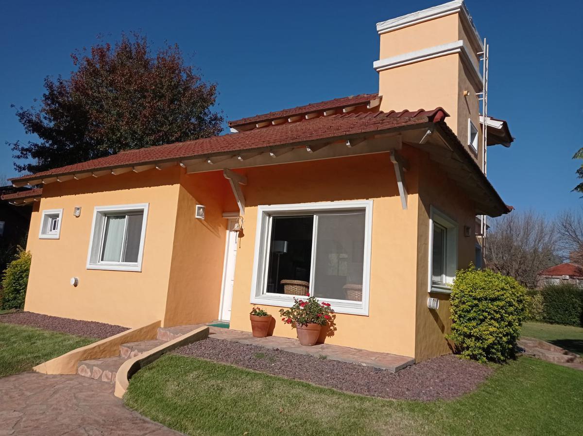 Casa en Venta en Country Banco Provincia 1