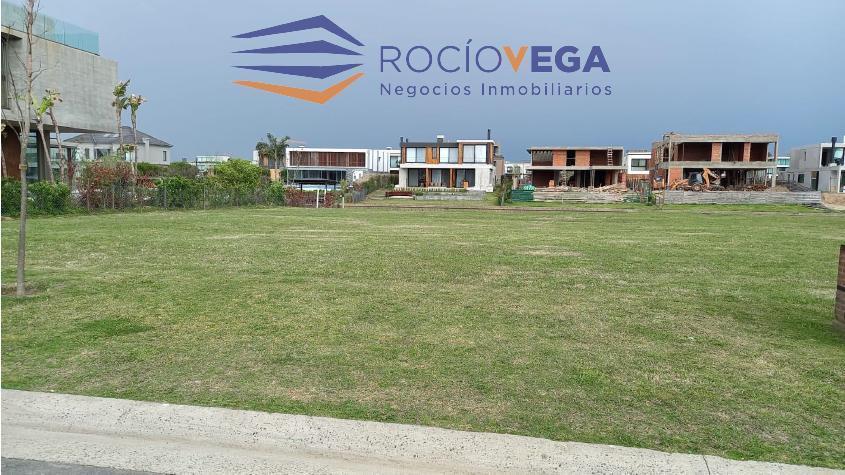 Venta de lote en Barrio Náutico Yacht, Nordelta