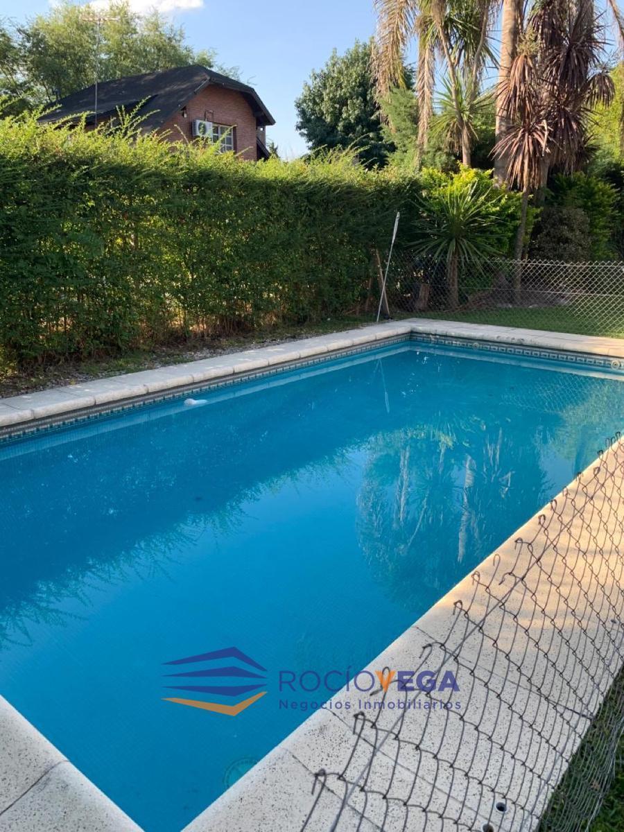 Foto de Casa a la venta en Country Banco Provincia Francisco Alvarez, Moreno, imagen 2