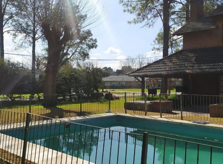 Casa en venta y alquiler anual en Country San Diego, Moreno