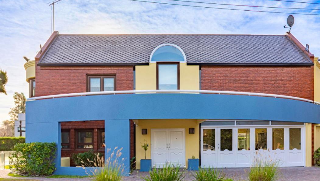 Casa en venta en country Banco Provincia, Francisco Alvarez, Moreno.-