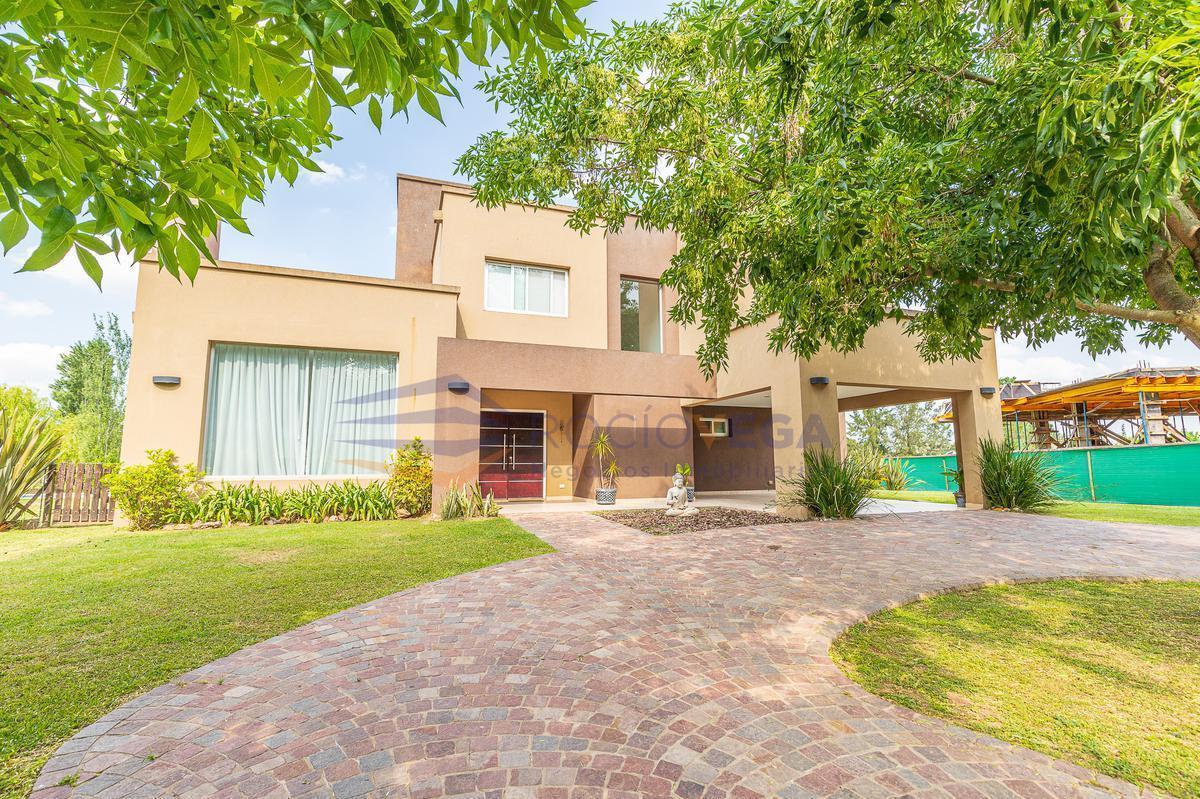 Casa en venta en Country Terravista General Rodriguez