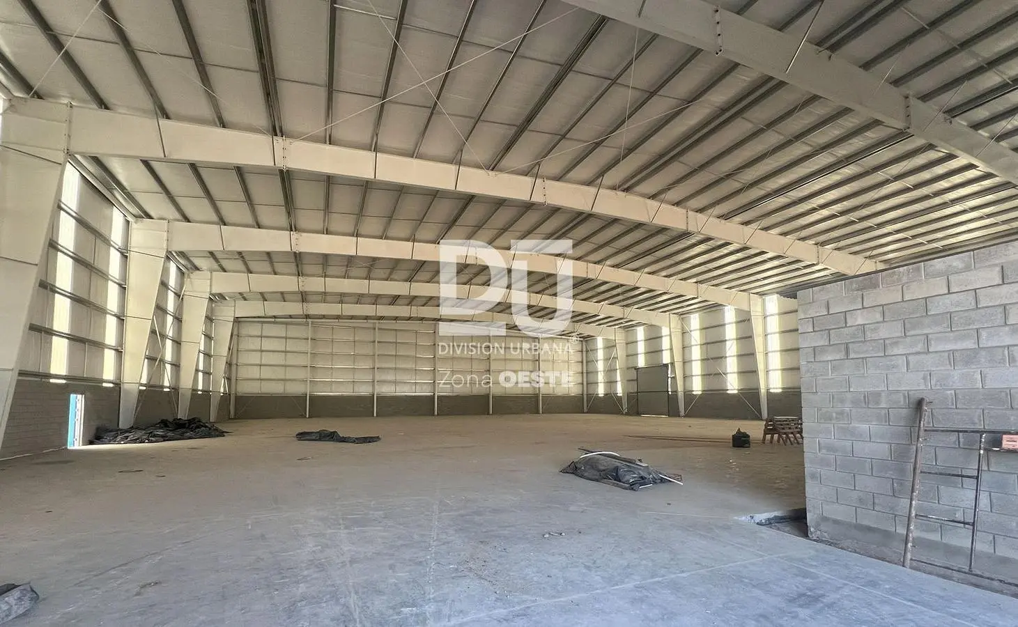 Galpón en Parque Industrial a la venta,General Rodriguez 2