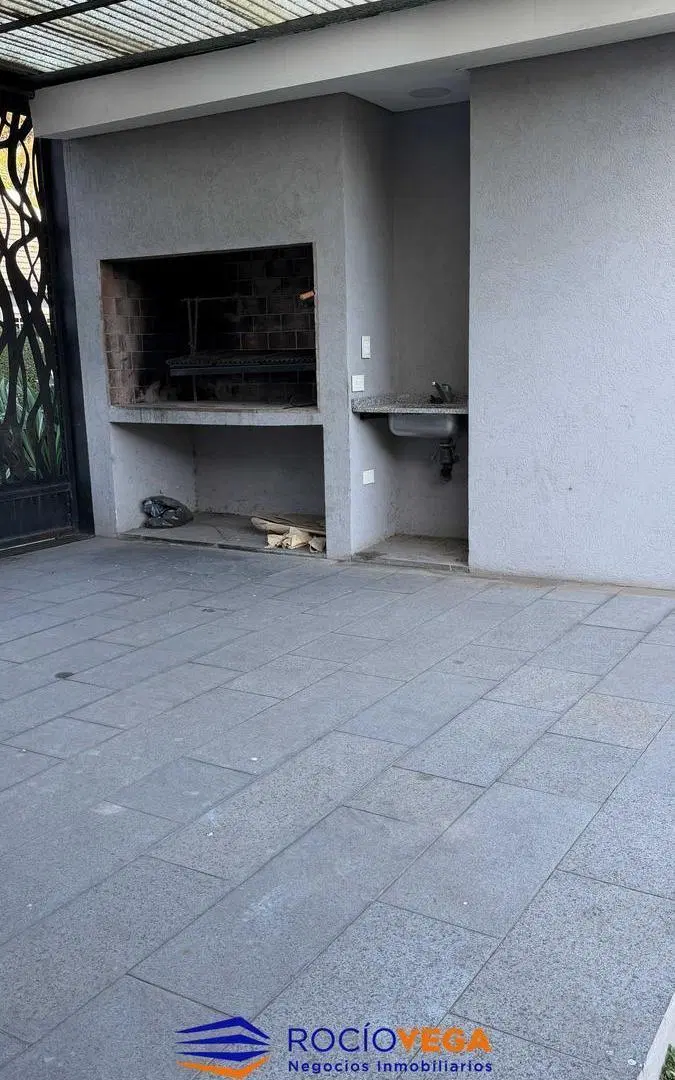 Casa a la venta en Barrio Privado Astorga,La Reja 5